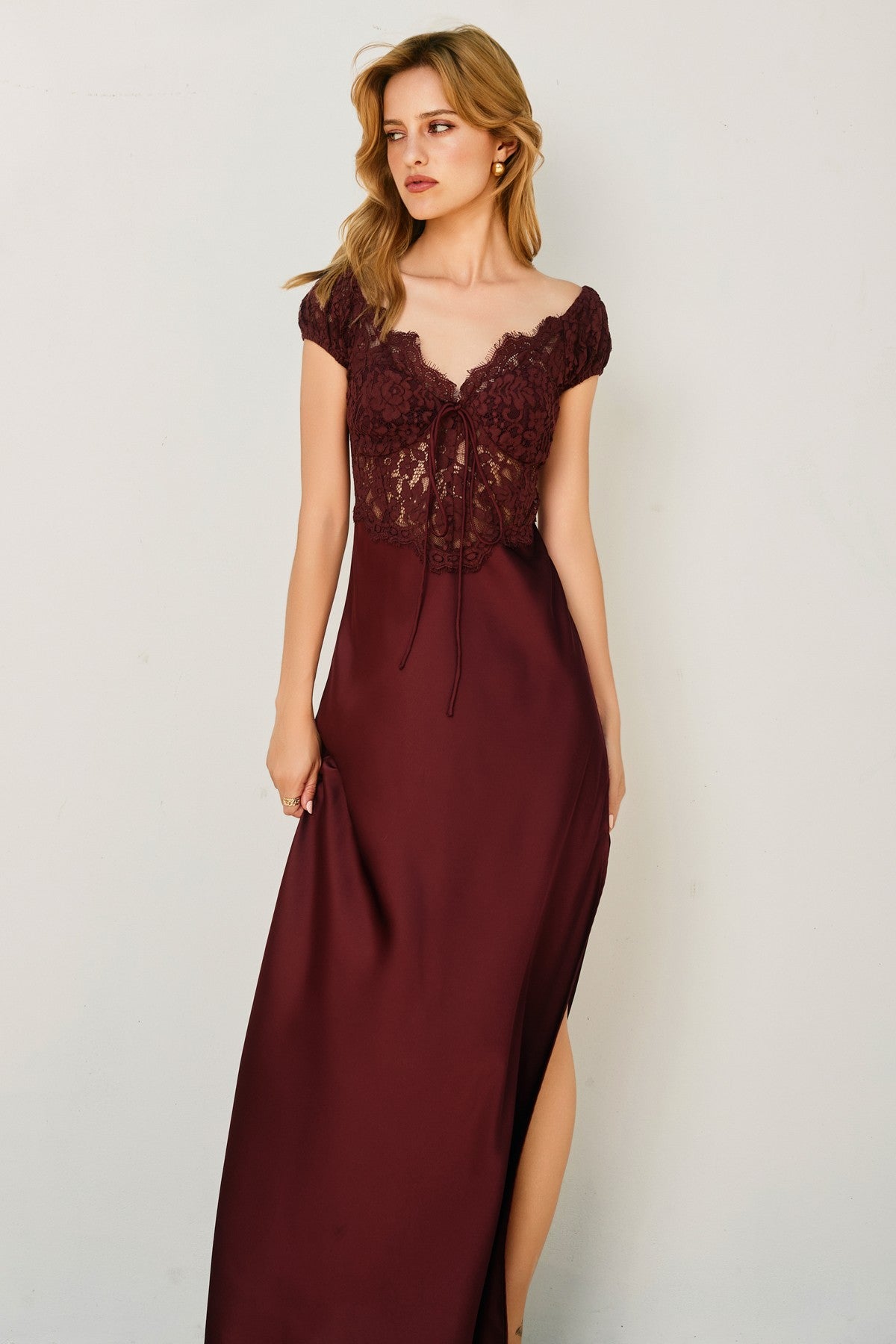 Elisaria Dress