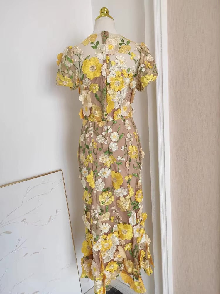Adelena Dress - Yellow