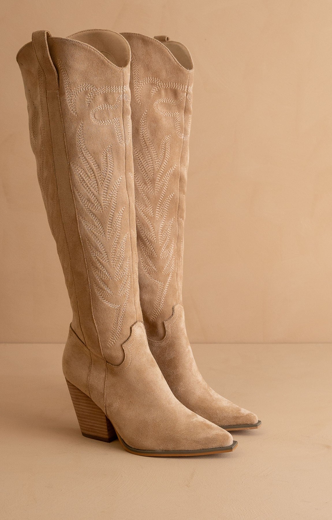 The Bronco Boots - Almond