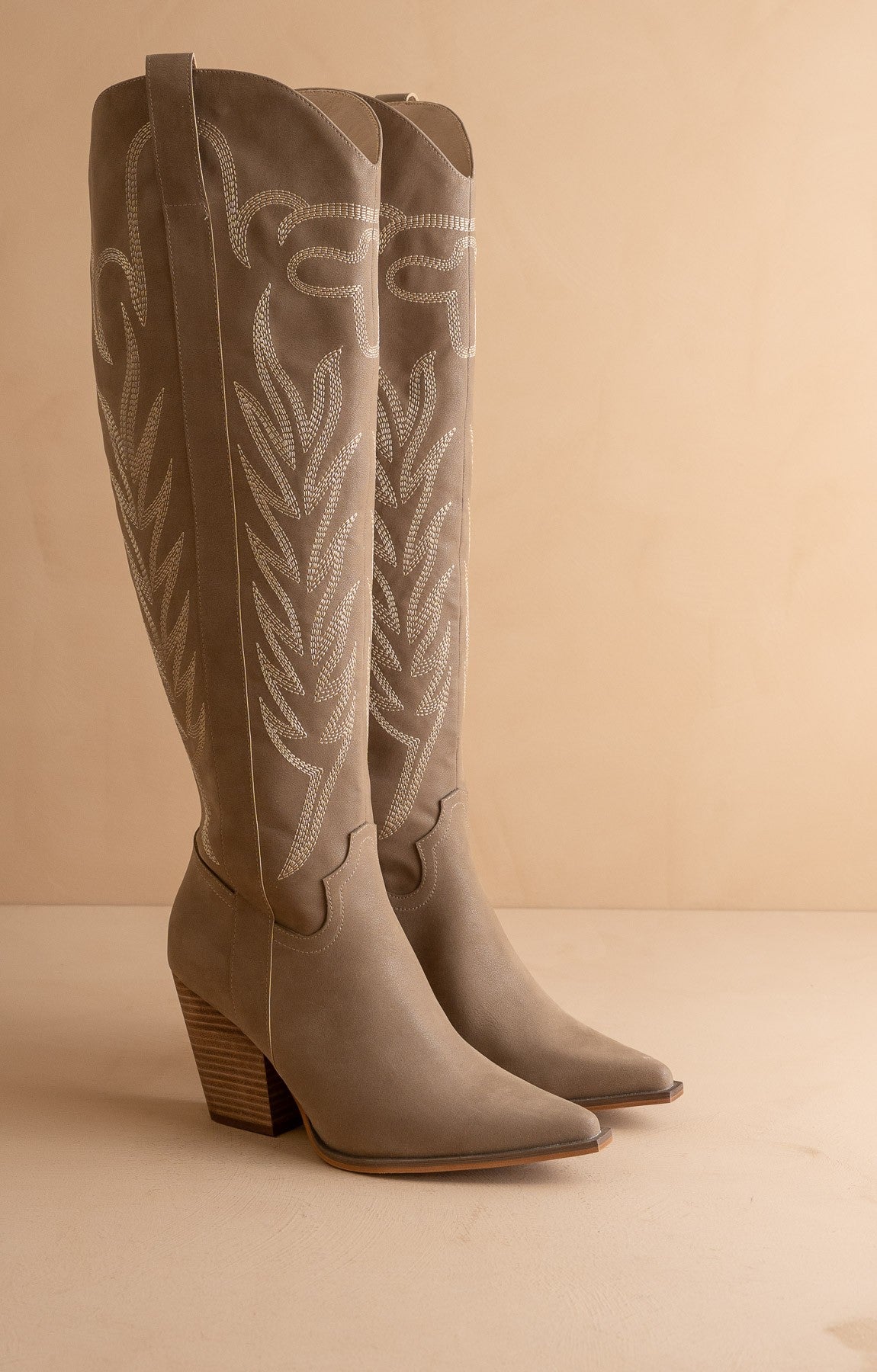 The Bronco Boots - Dark Taupe