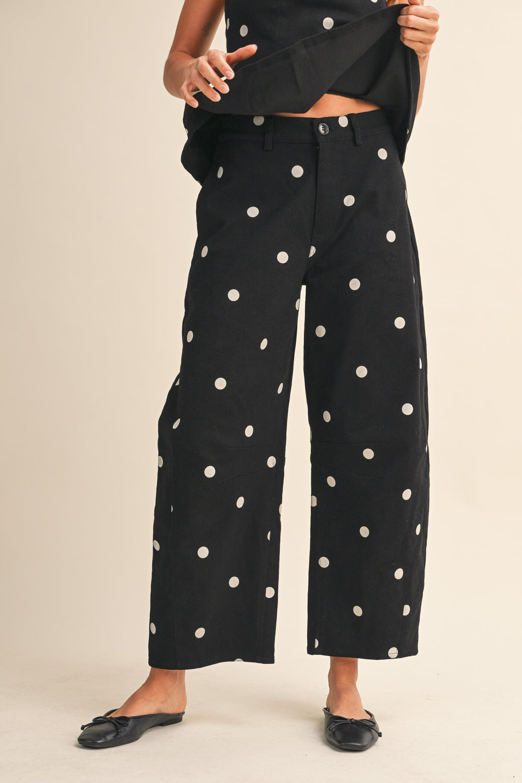 Lillian Barrel Leg Pants