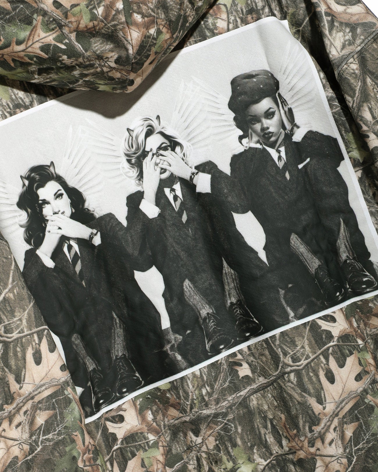 Manhunt Crew x Boys Lie