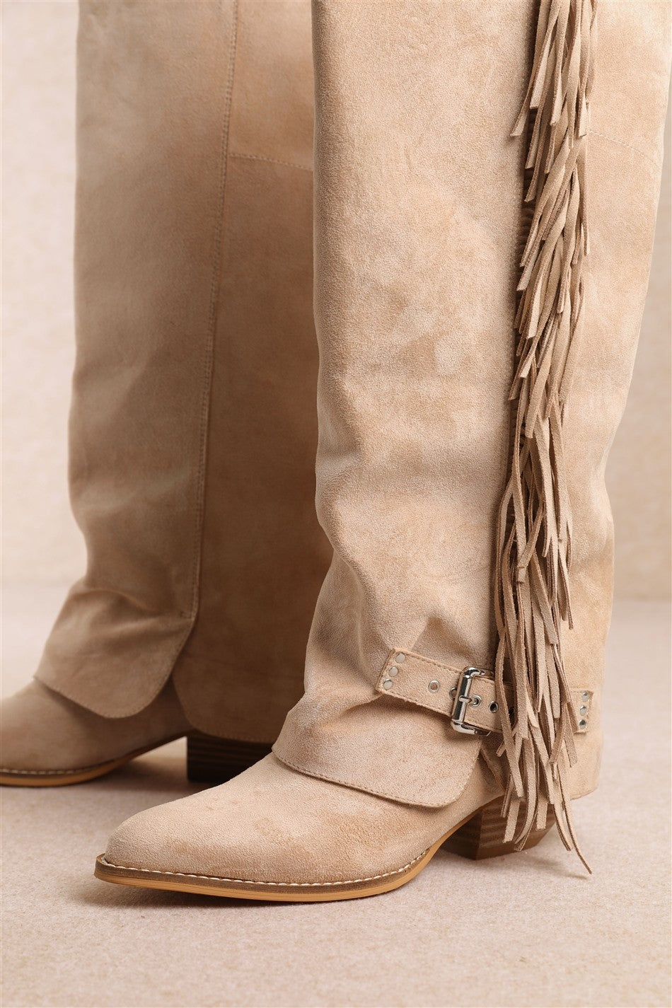 Revle Boots