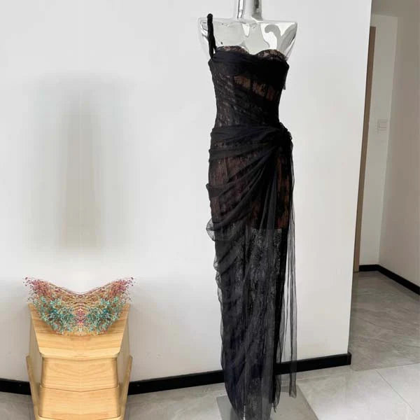 Mia Dress - Burgundy & Black