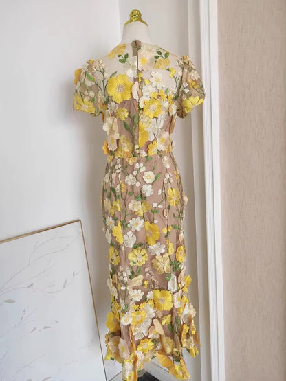 Adelena Dress - Yellow